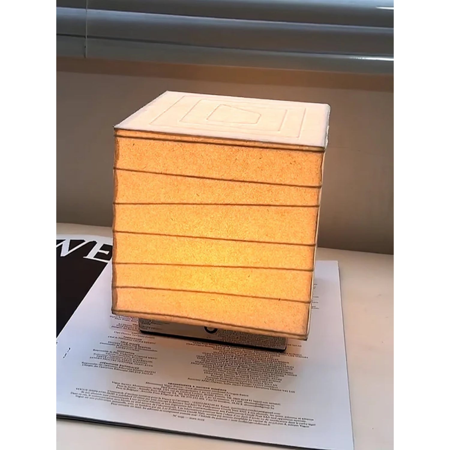 Lampada da tavolo Mesko Kubus