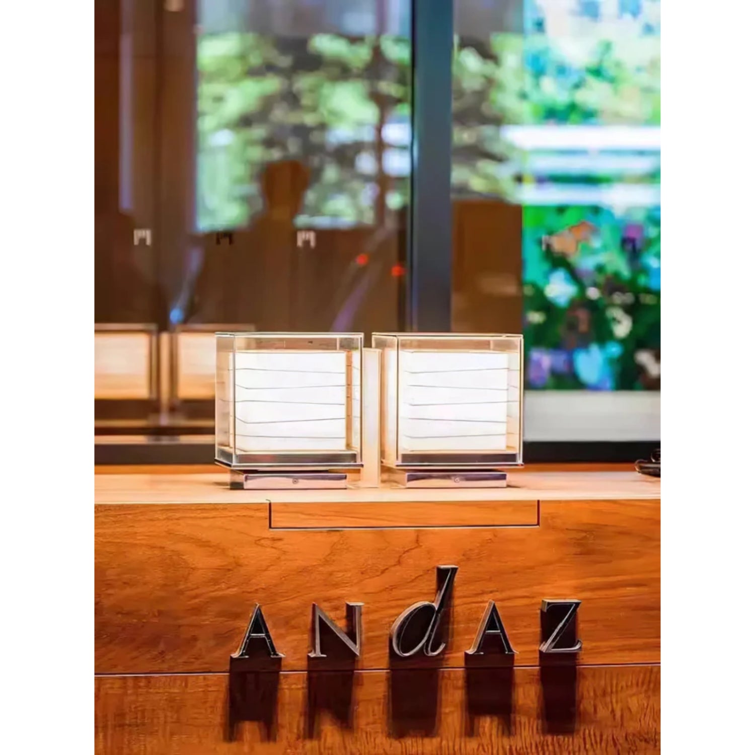 Lampada da tavolo Mesko Kubus