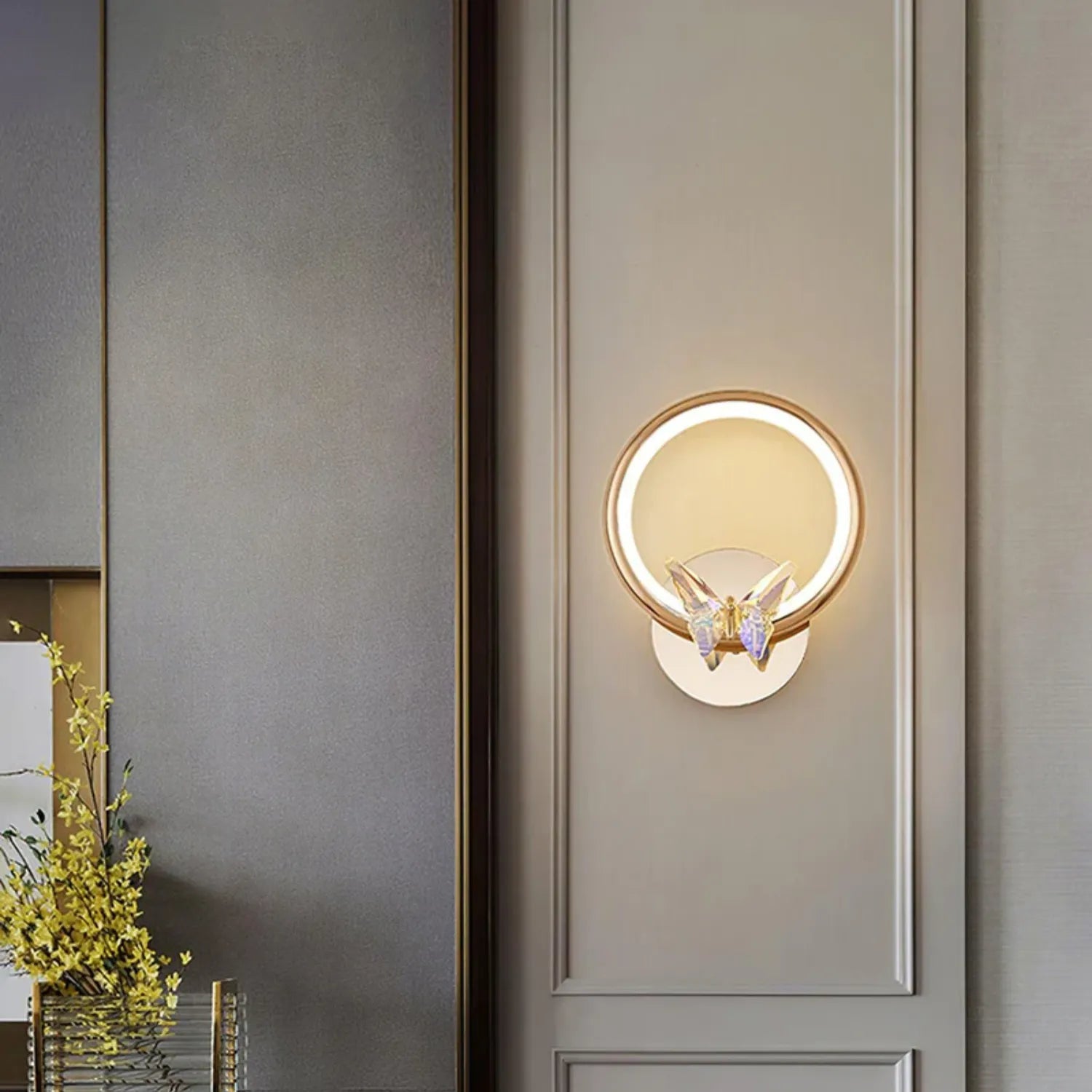 Lampada da parete ad anello