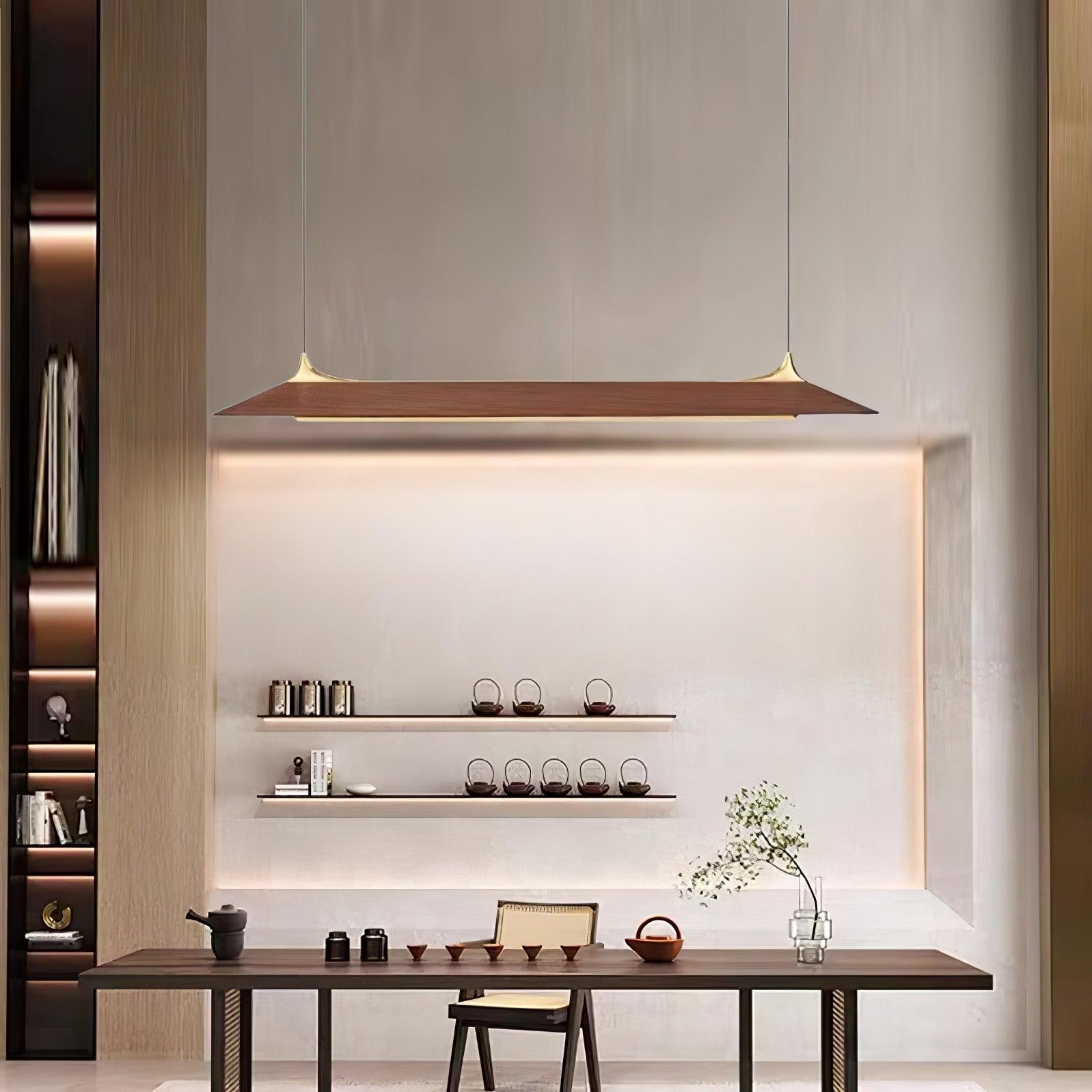 Lampada a sospensione in legno Monegga