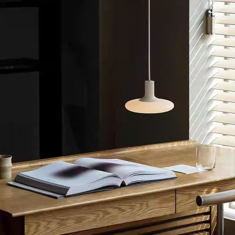 Soraya Hanglamp