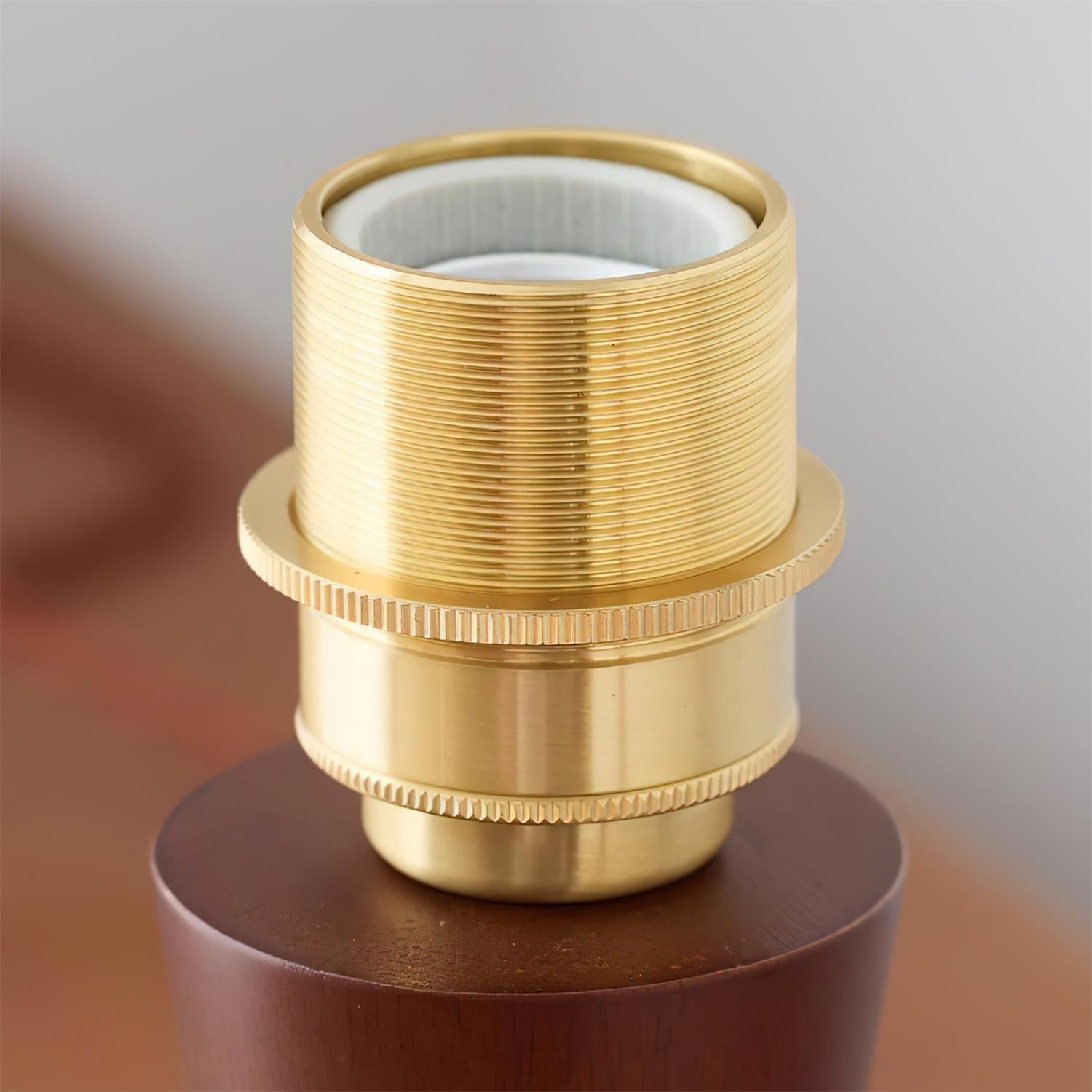 Lampada da tavolo Olzowa