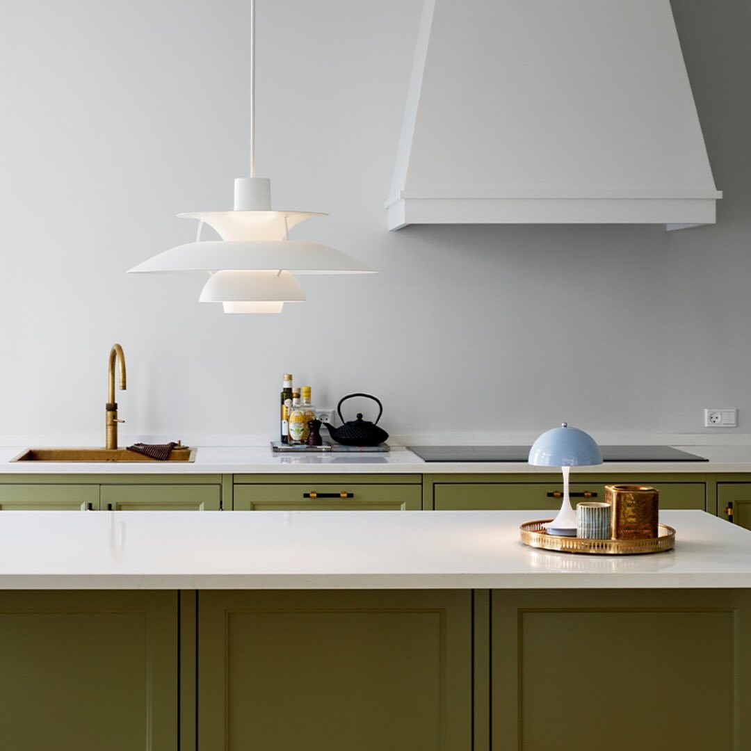 Covena Swing Arm Hanglamp