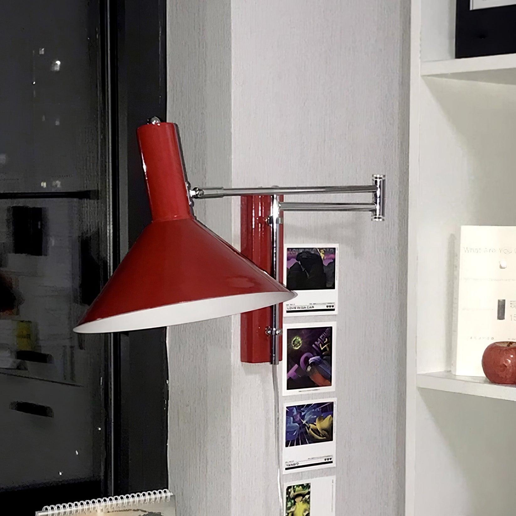 Azelio Plug In Wandlamp