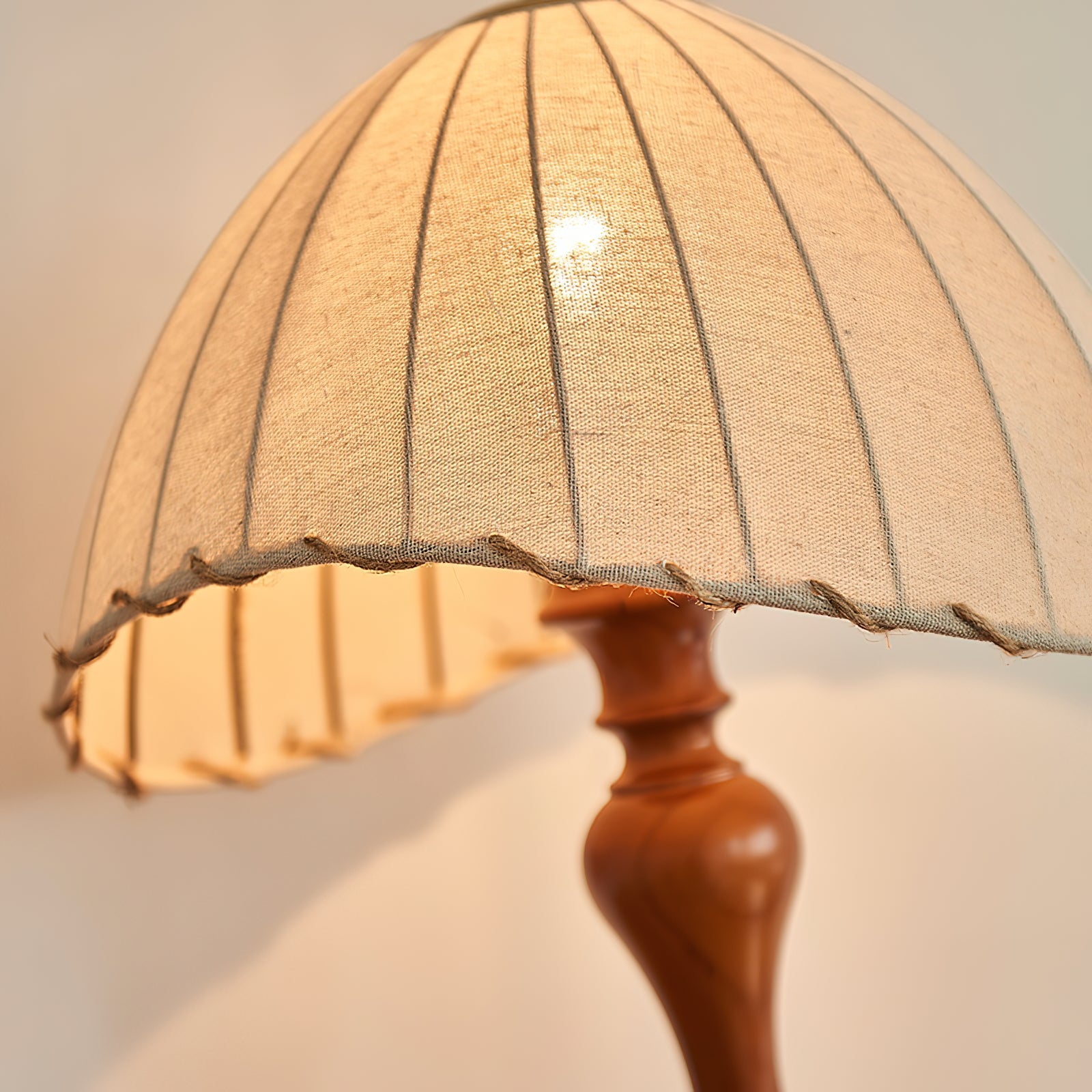 Lampada da tavolo Solenity