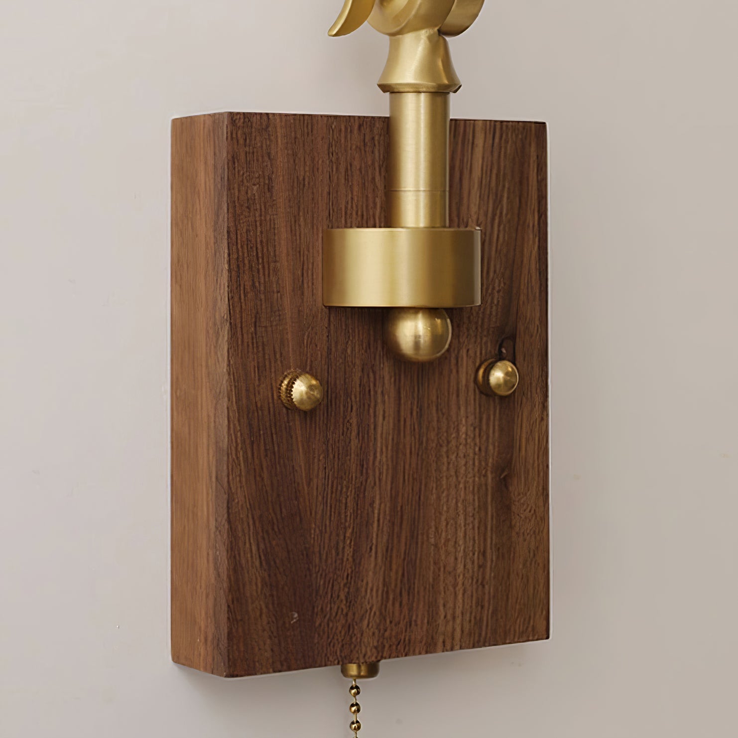 Etravio Wandlamp