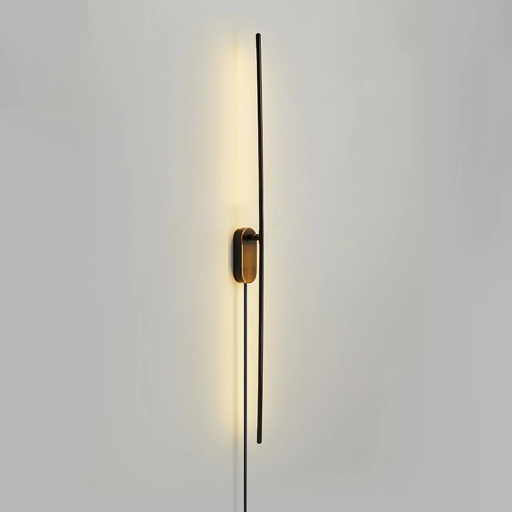 Elmoze Wandlamp