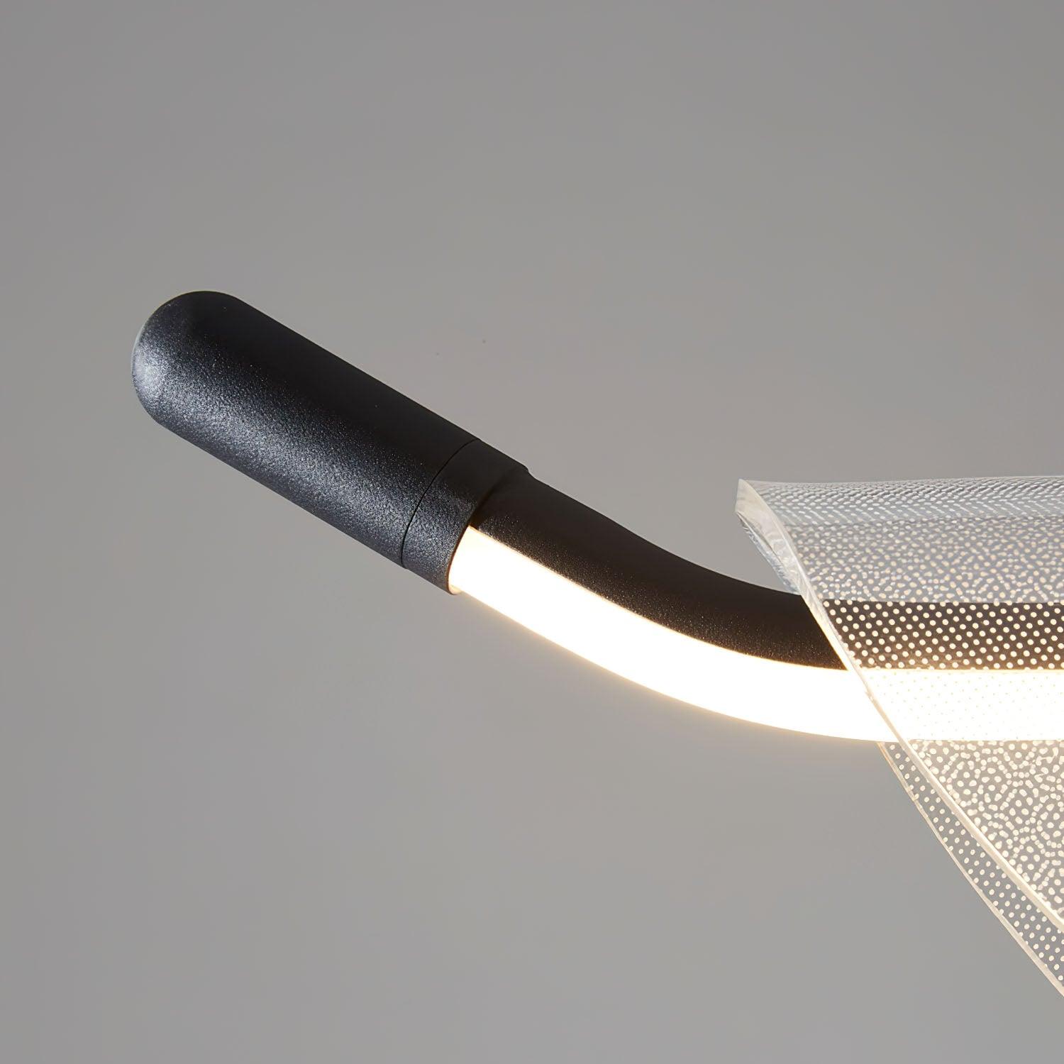 Lampada a sospensione Becloza dal doppio design