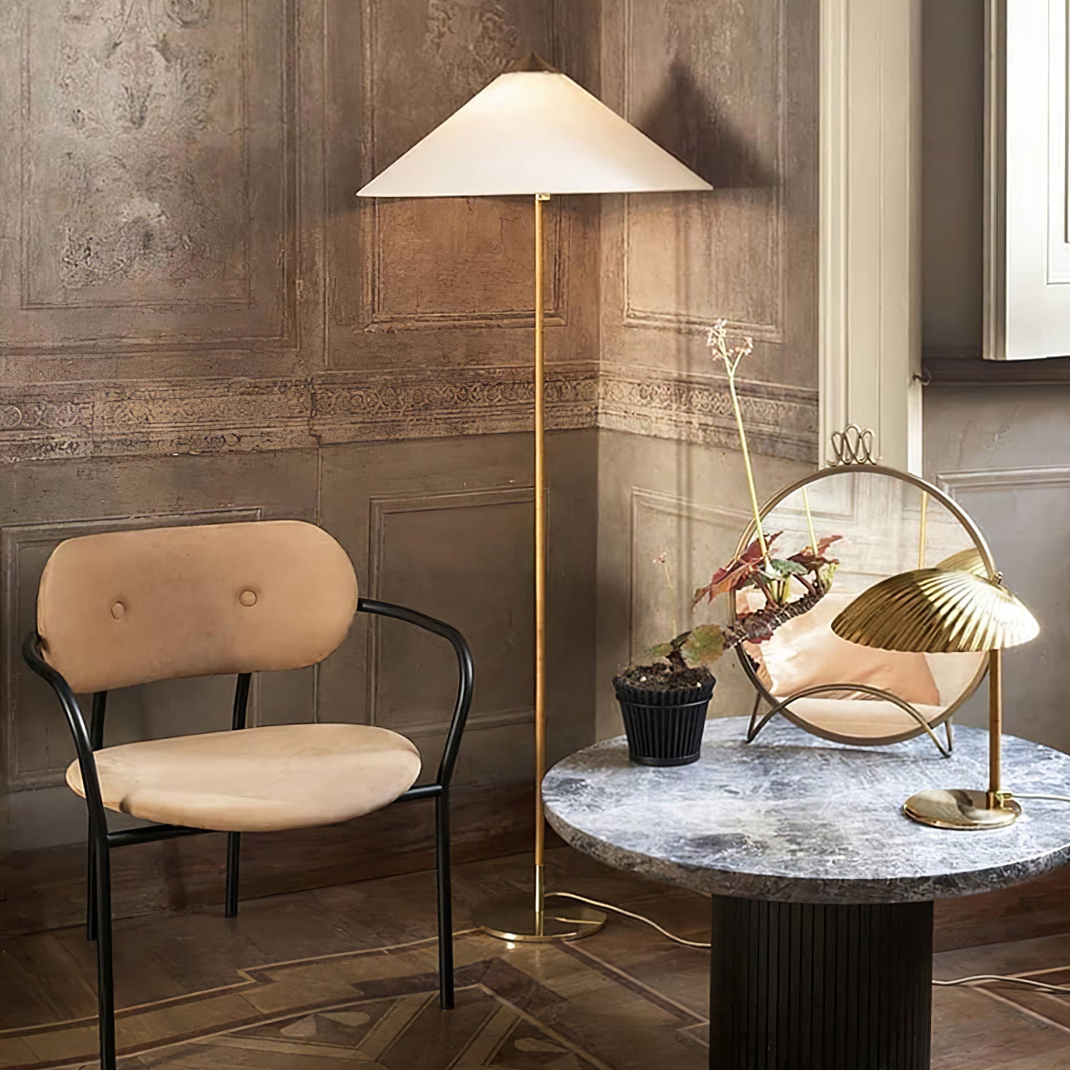 Amora Vloerlamp