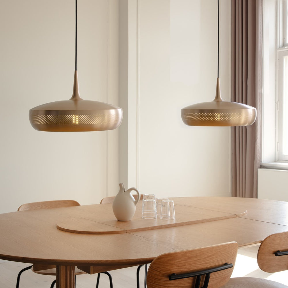 Zamira Hanglamp