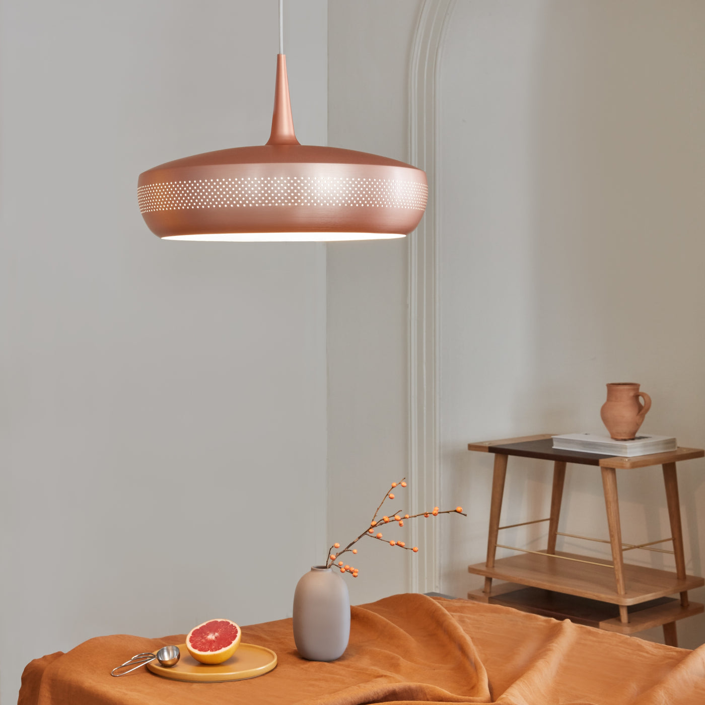 Zamira Hanglamp