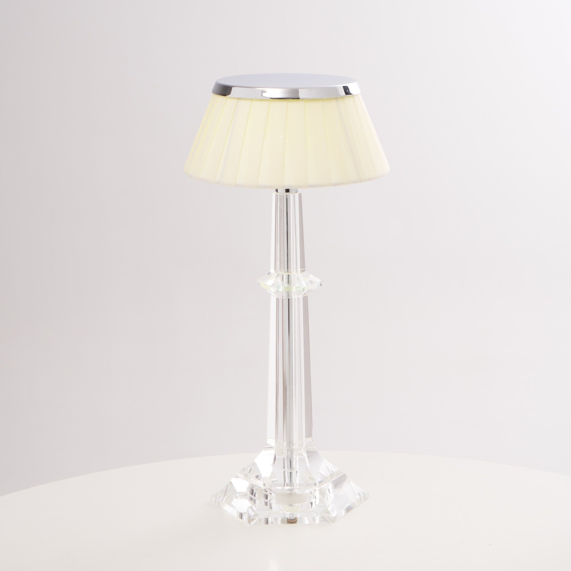 Vesollo Tafellamp