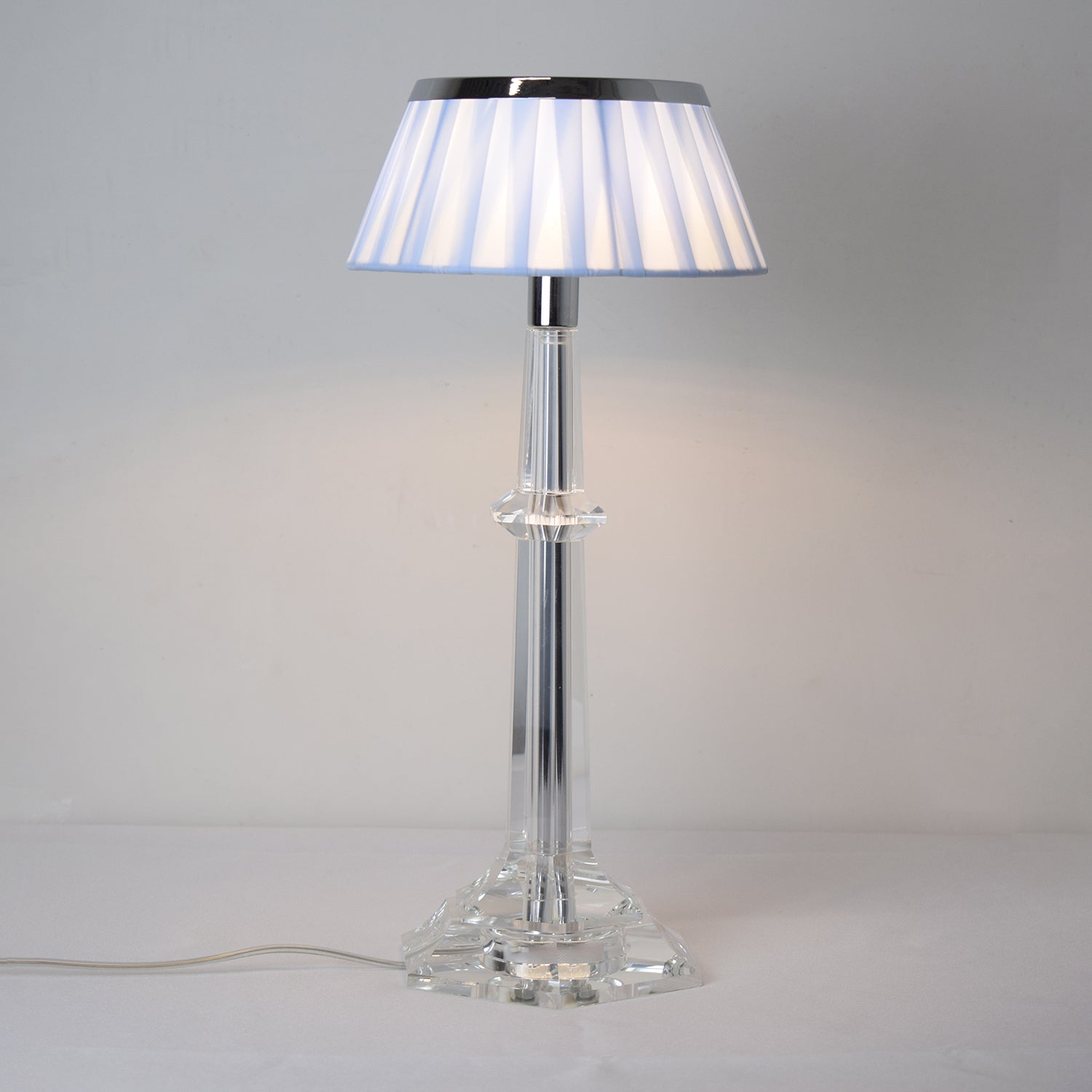 Vesollo Tafellamp