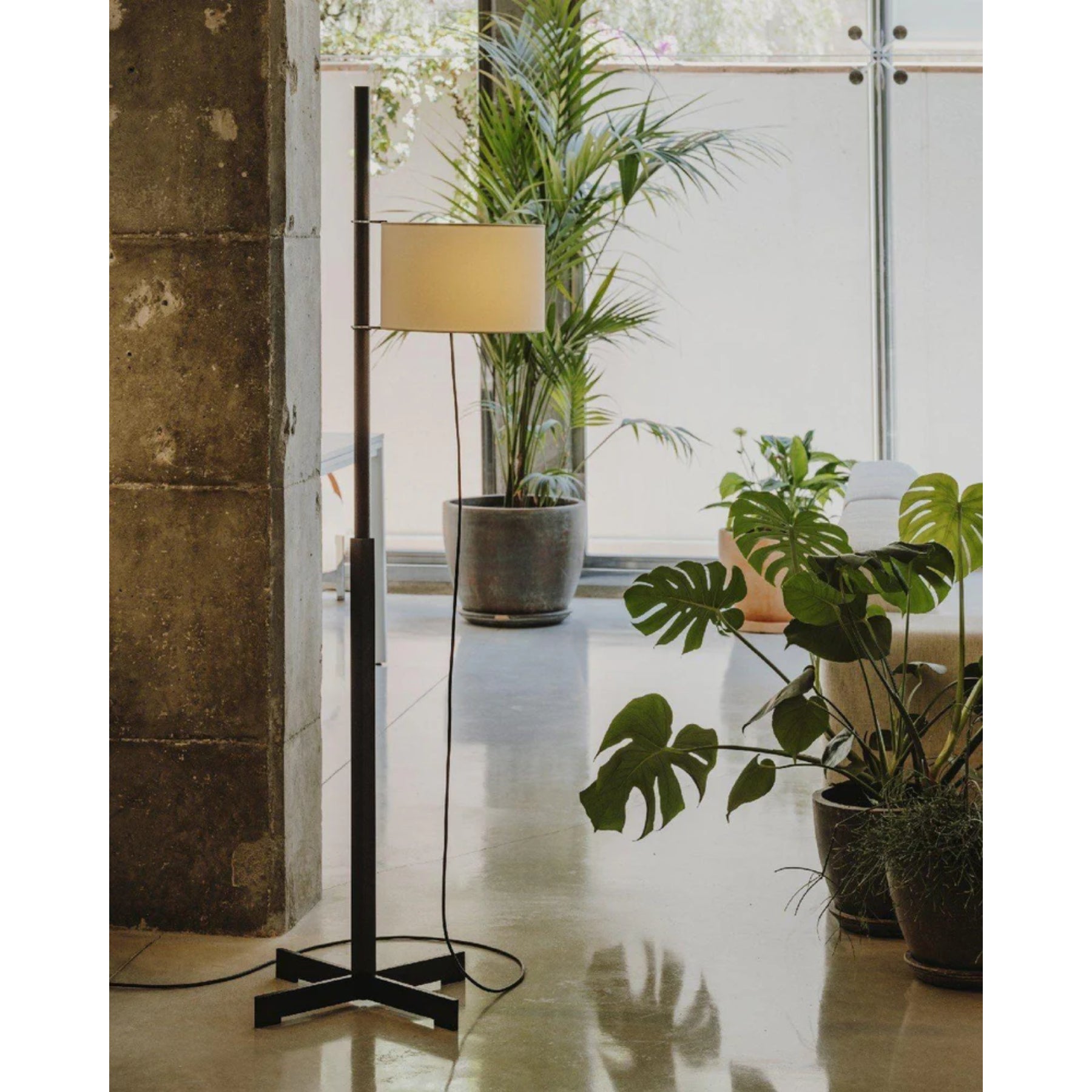 Casvani Vloerlamp