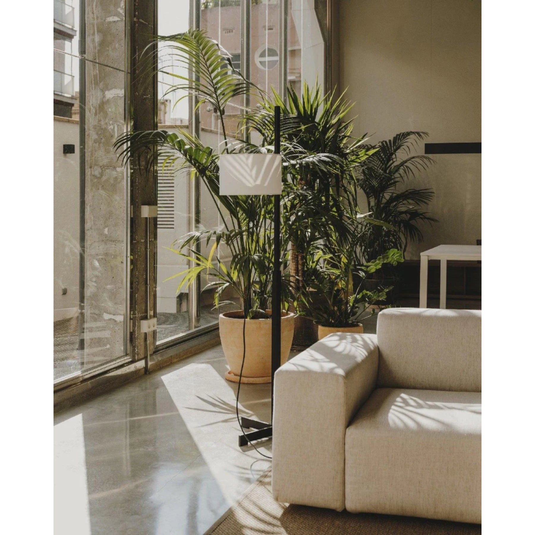 Casvani Vloerlamp