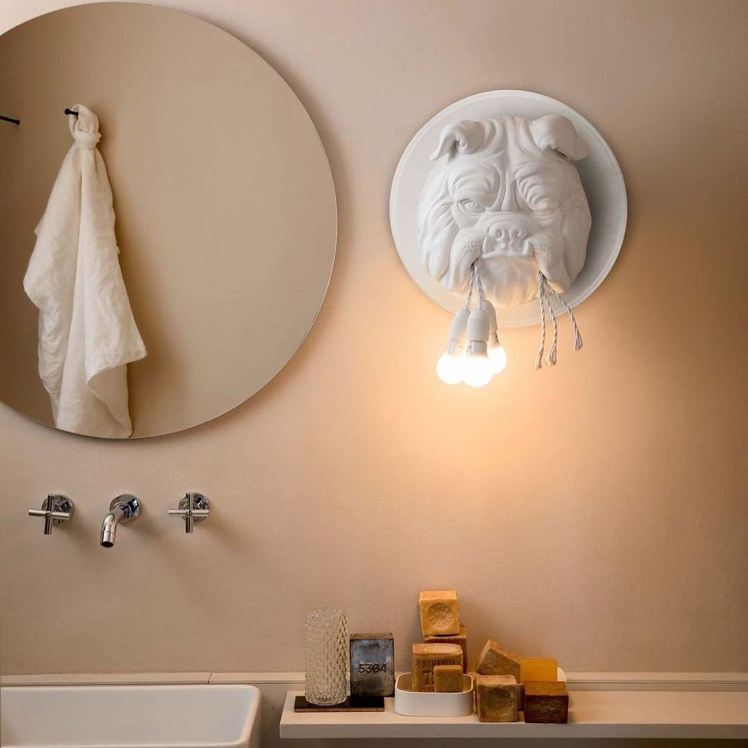 Bulldog Wandlamp
