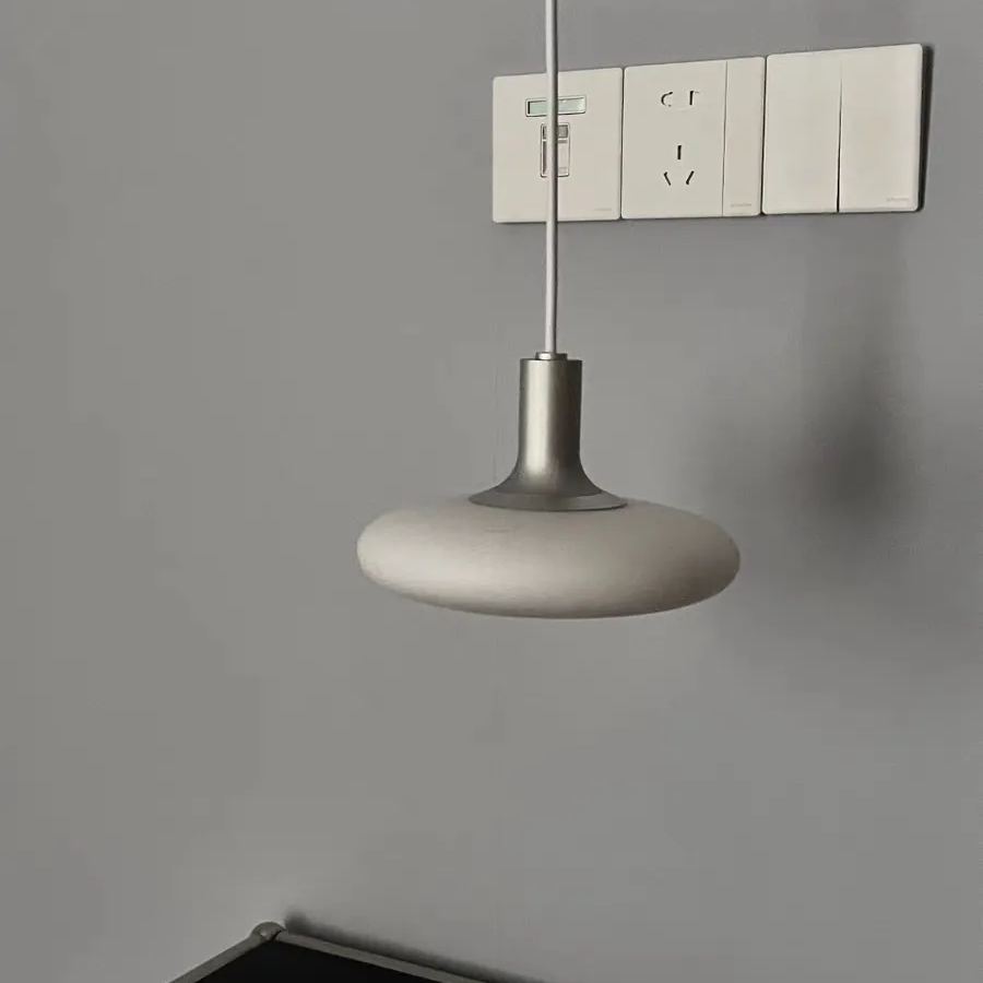 Soraya Hanglamp